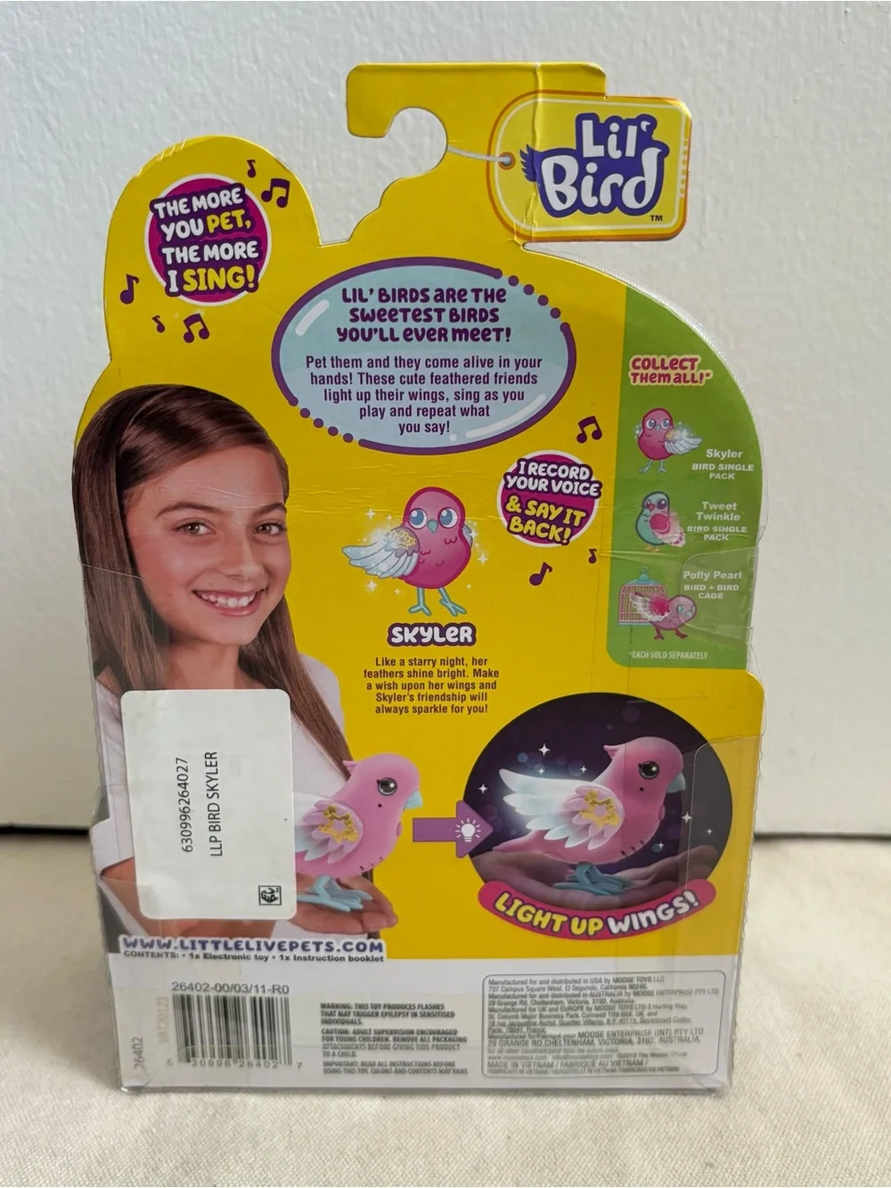 Little Live Pets 26402 Lil' Bird Skyler Toy with 20+ Sounds & Lights 2022 NEW